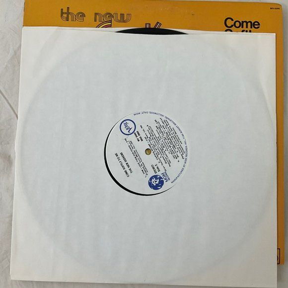The New Seekers: Come Softly To Me Vintage Vinyl Record - Picture 4 of 9